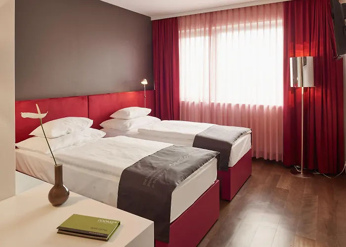 Otel Plaza Gasometer 4*