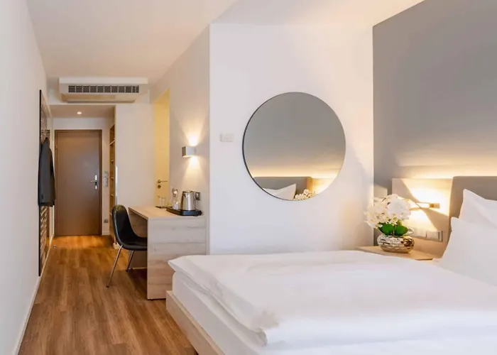 Plaza Gasometer 4* Viyana