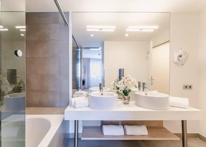 Plaza Gasometer 4* Viyana