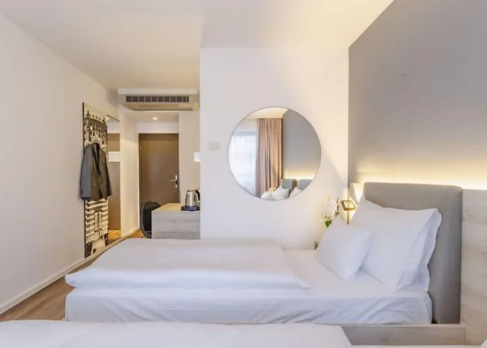 Hotel Plaza Gasometer Wien