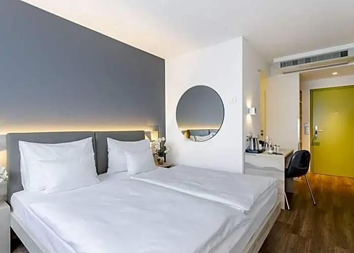 Otel Plaza Gasometer 4*