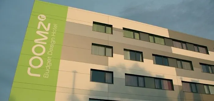Otel Plaza Gasometer Viyana