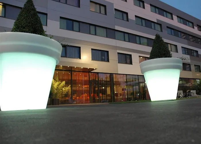 Plaza Gasometer Otel 4*