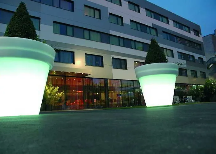 Plaza Gasometer Otel 4*